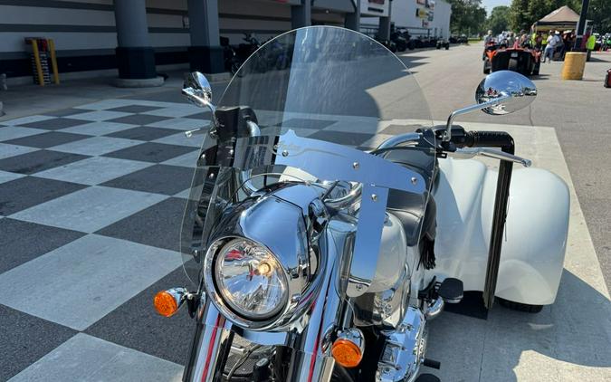 2016 Indian Motorcycle CHIEF CLASSIC TRIKE