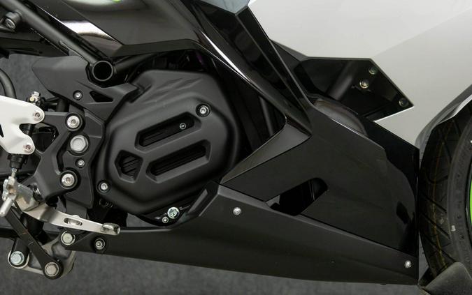 2024 KAWASAKI NINJA E1 W/ABS