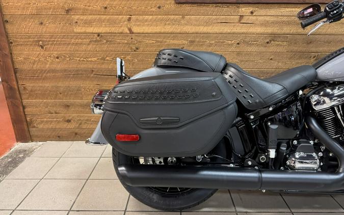 2026 Harley-Davidson® Heritage Classic Dark Billiard Gray Black Laced Wheels FLHC