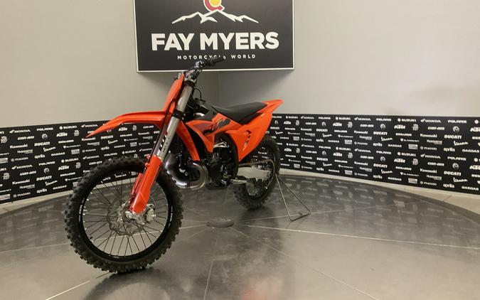 2025 KTM 300 SX - 15710U
