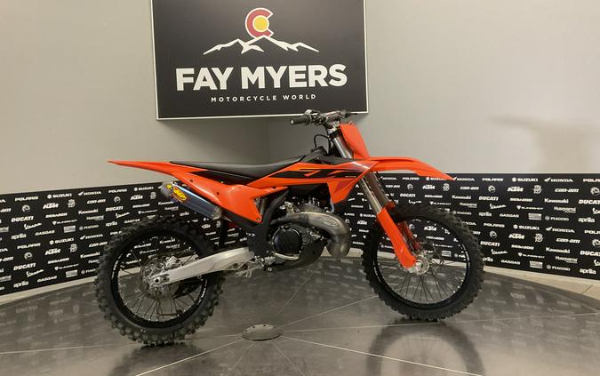 2025 KTM 300 SX - 15710U