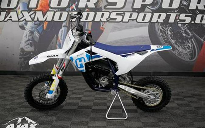 2024 Husqvarna EE 5