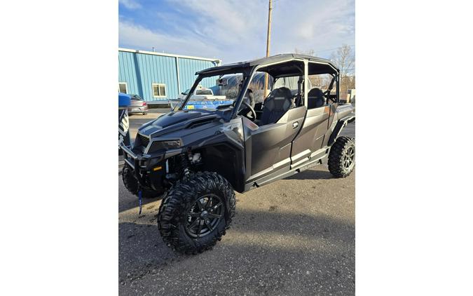 2026 Polaris GENERAL 4 XP 1000 Premium