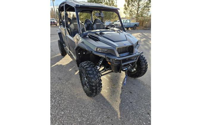 2026 Polaris GENERAL 4 XP 1000 Premium