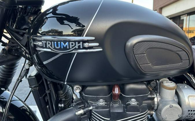 2023 Triumph Bonneville T120 Black Sapphire Black / Matte Sapph