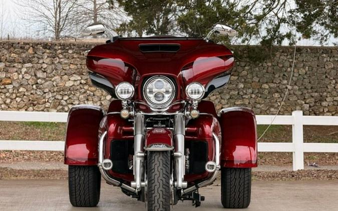 2023 Harley-Davidson FLHTCUTGAN - Tri Glide Ultra Anniversary Edition