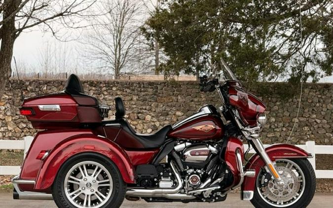 2023 Harley-Davidson FLHTCUTGAN - Tri Glide Ultra Anniversary Edition
