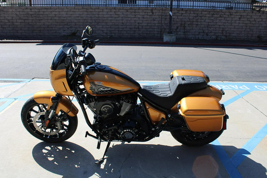 2026 Indian Motorcycle® Sport Chief RT Vibrant Gold Metallic