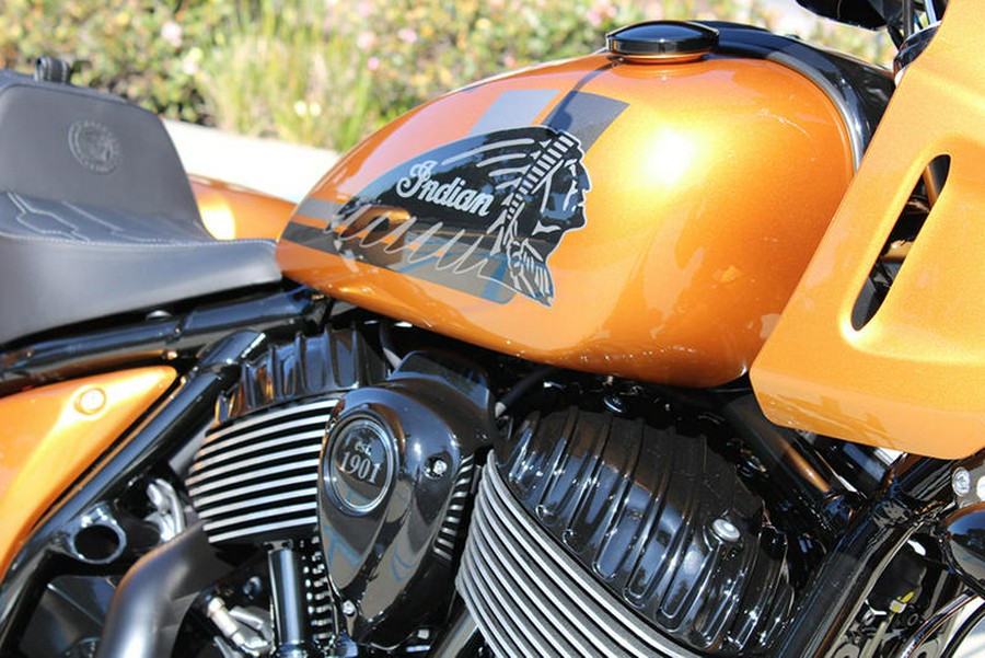 2026 Indian Motorcycle® Sport Chief RT Vibrant Gold Metallic