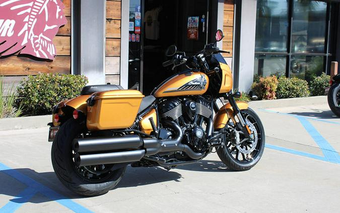 2026 Indian Motorcycle® Sport Chief RT Vibrant Orange Metallic