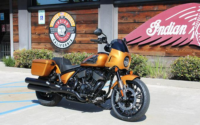 2026 Indian Motorcycle® Sport Chief RT Vibrant Orange Metallic