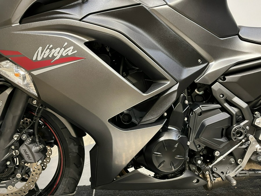 2022 Kawasaki Ninja 650 ABS