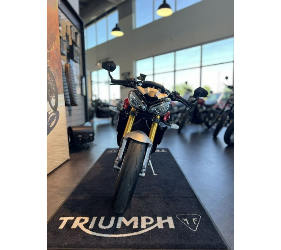 2026 Triumph Street Triple 765 RX