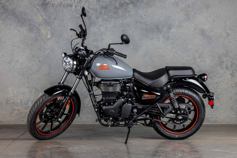 2027 Royal Enfield Meteor 350 Fireball Grey - VV300064