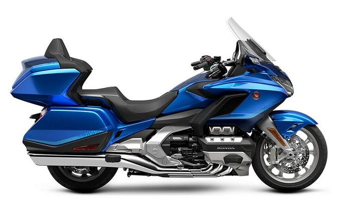 2021 Honda Gold Wing Tour DCT Review: Madonna Bound, Two-Up