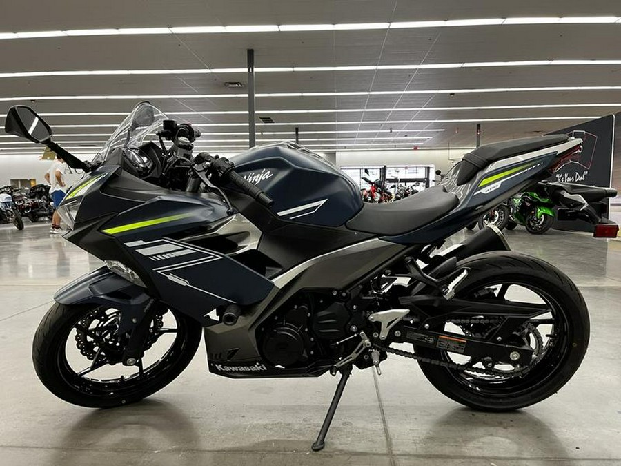 2022 Kawasaki EX400GNFAL