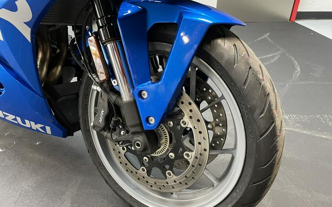 2025 Suzuki GSX-8R
