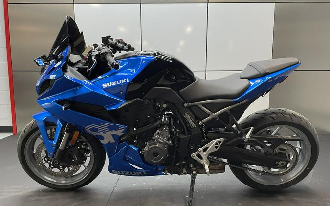 2025 Suzuki GSX-8R
