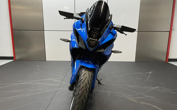2025 Suzuki GSX-8R