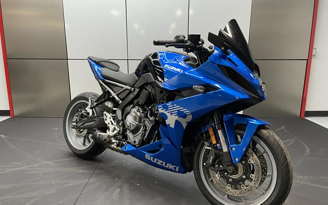 2025 Suzuki GSX-8R