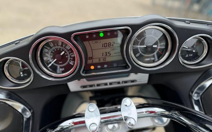 2022 Kawasaki Vulcan® 1700 Voyager® ABS