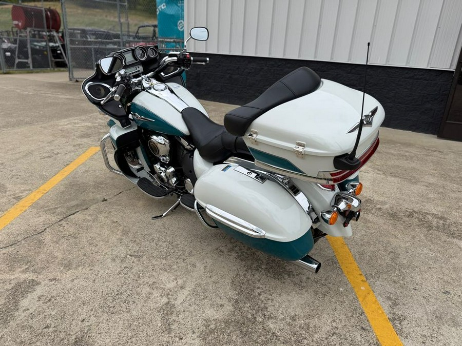 2022 Kawasaki Vulcan® 1700 Voyager® ABS