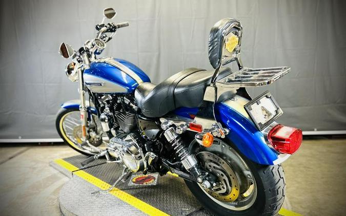 2009 Harley-Davidson® XL1200C - Sportster® 1200 Custom