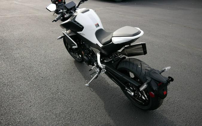 2024 Cfmoto 800NK