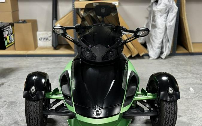 2012 Can-Am® Spyder® RS S