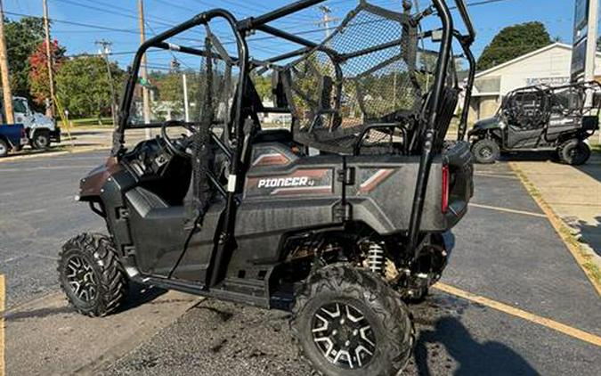 2021 Honda Pioneer 700-4 Deluxe