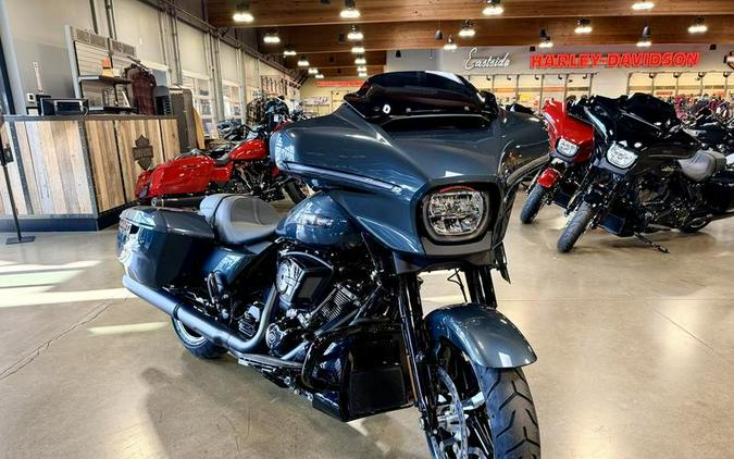 2025 Harley-Davidson® FLHX - Street Glide®