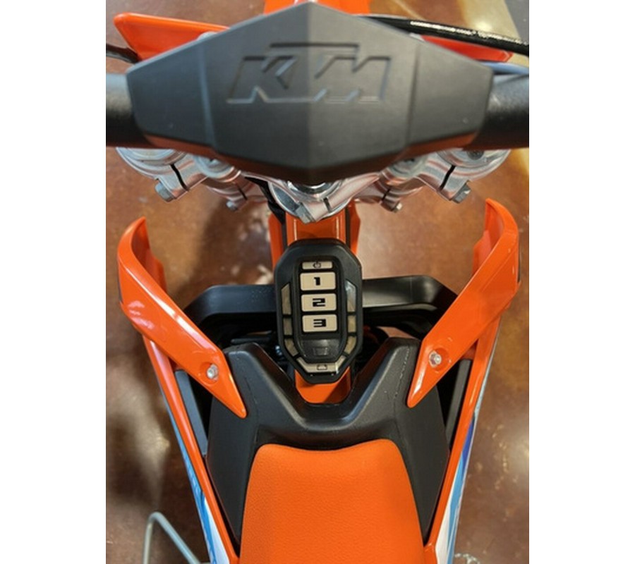 2024 KTM SX-E 5