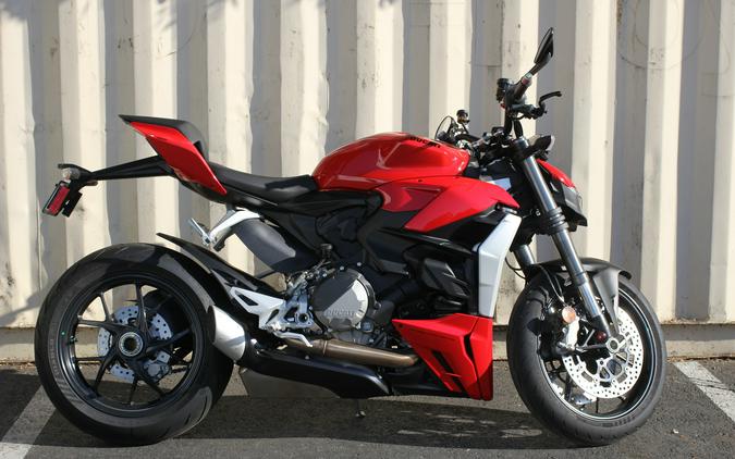 2024 Ducati Streetfighter V2