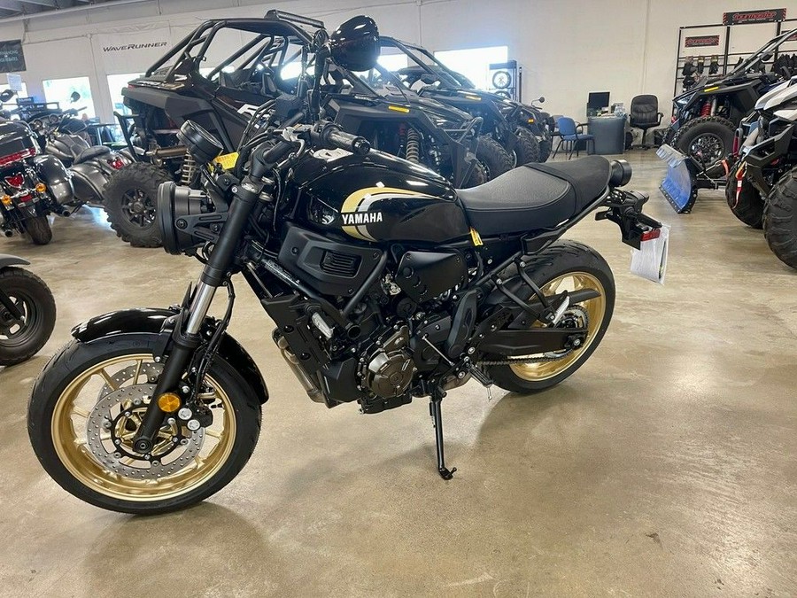 2024 Yamaha XSR700