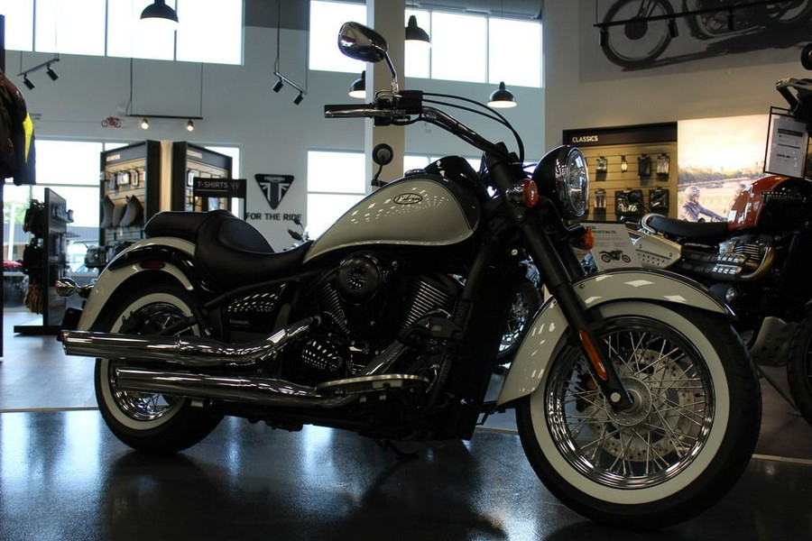 2024 Kawasaki Vulcan® 900 Classic