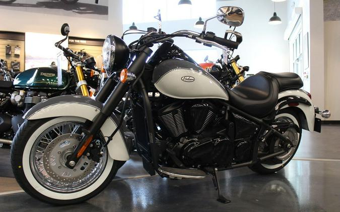 2024 Kawasaki Vulcan® 900 Classic