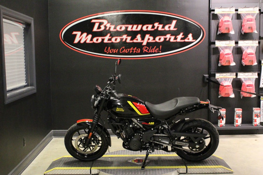 2026 ROYAL ENFIELD Guerrilla 450 Playa Black