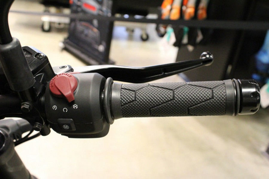 2026 ROYAL ENFIELD Guerrilla 450 Playa Black