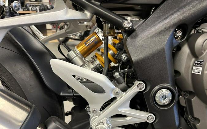 2025 Triumph Speed Triple 1200 RS Granite/Triumph Racing Yellow
