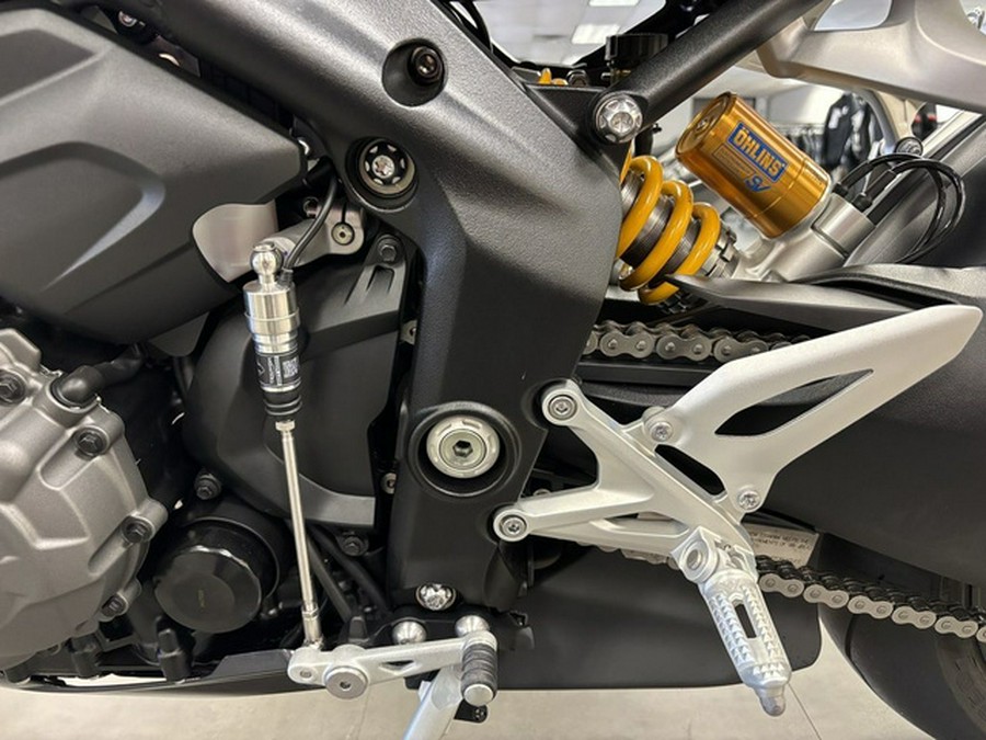 2025 Triumph Speed Triple 1200 RS Granite/Triumph Racing Yellow