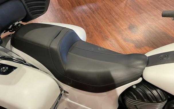 2020 Indian Motorcycle Indian® Roadmaster® Dark Horse®