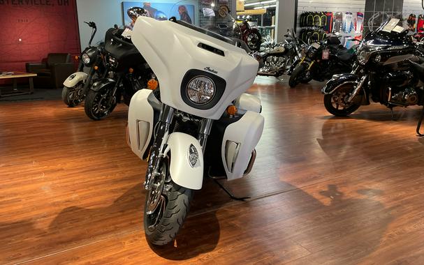 2020 Indian Motorcycle Indian® Roadmaster® Dark Horse®