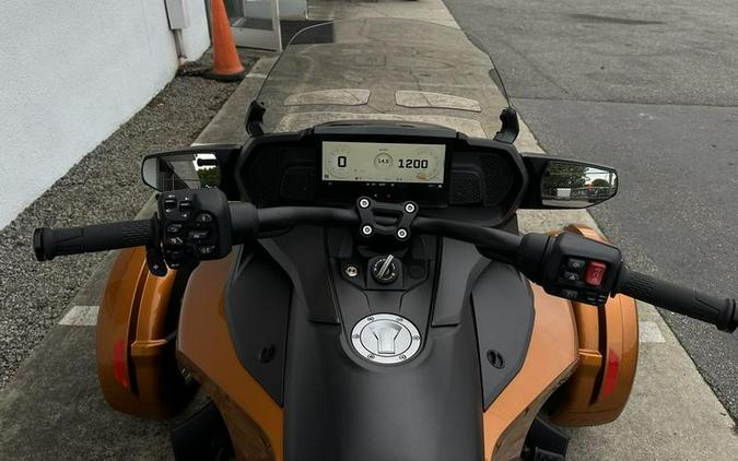 2024 Can-Am® SPYDER F3 LTD 1330 SE6