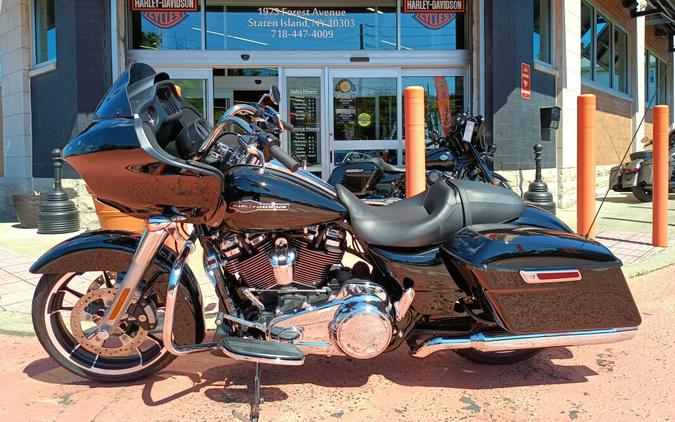 2023 Harley-Davidson Road Glide Vivid Black