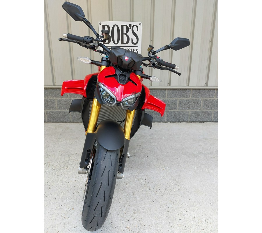 2026 DUCATI Streetfighter V4 S