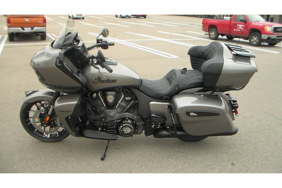2026 Indian Motorcycle PURSUIT DARK HORSE, HEAVY METAL, 49ST
