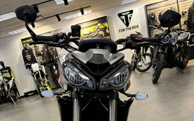 2025 Triumph Street Triple 765 RS Silver Ice