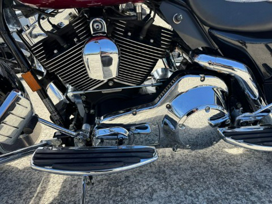 2005 Harley-Davidson FLHRCI Road King® Classic
