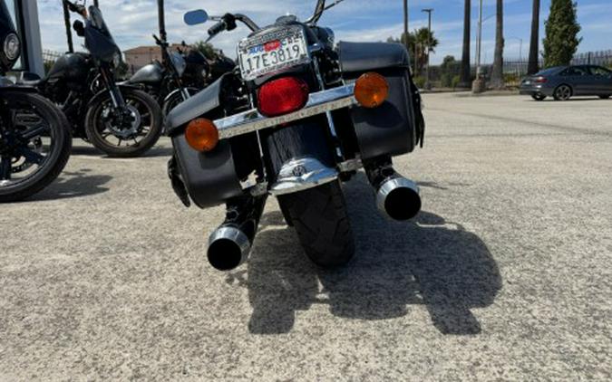 2005 Harley-Davidson FLHRCI Road King® Classic