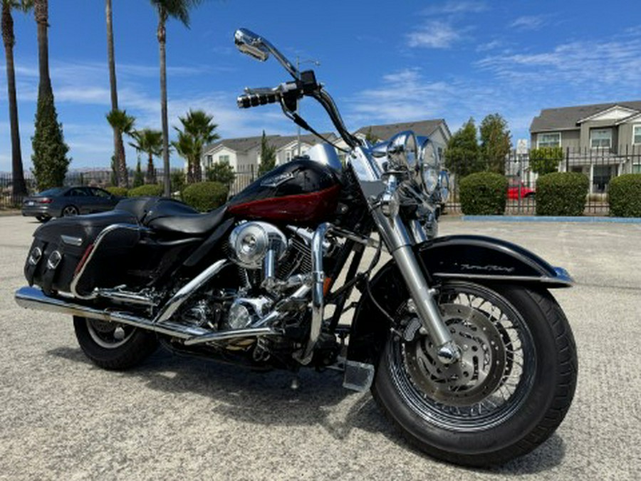 2005 Harley-Davidson FLHRCI Road King® Classic